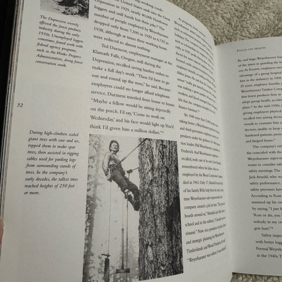 Weyerhaeuser’s Traditions Through the Trees since 1900 - 100 years - Picture 6 of 8